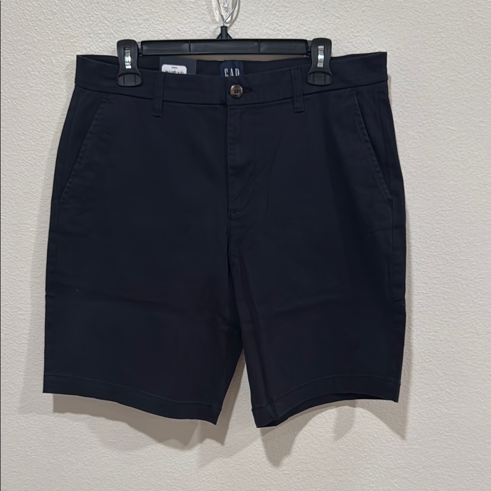GAP Black Flat Front Shorts Versatile Cotton Twill